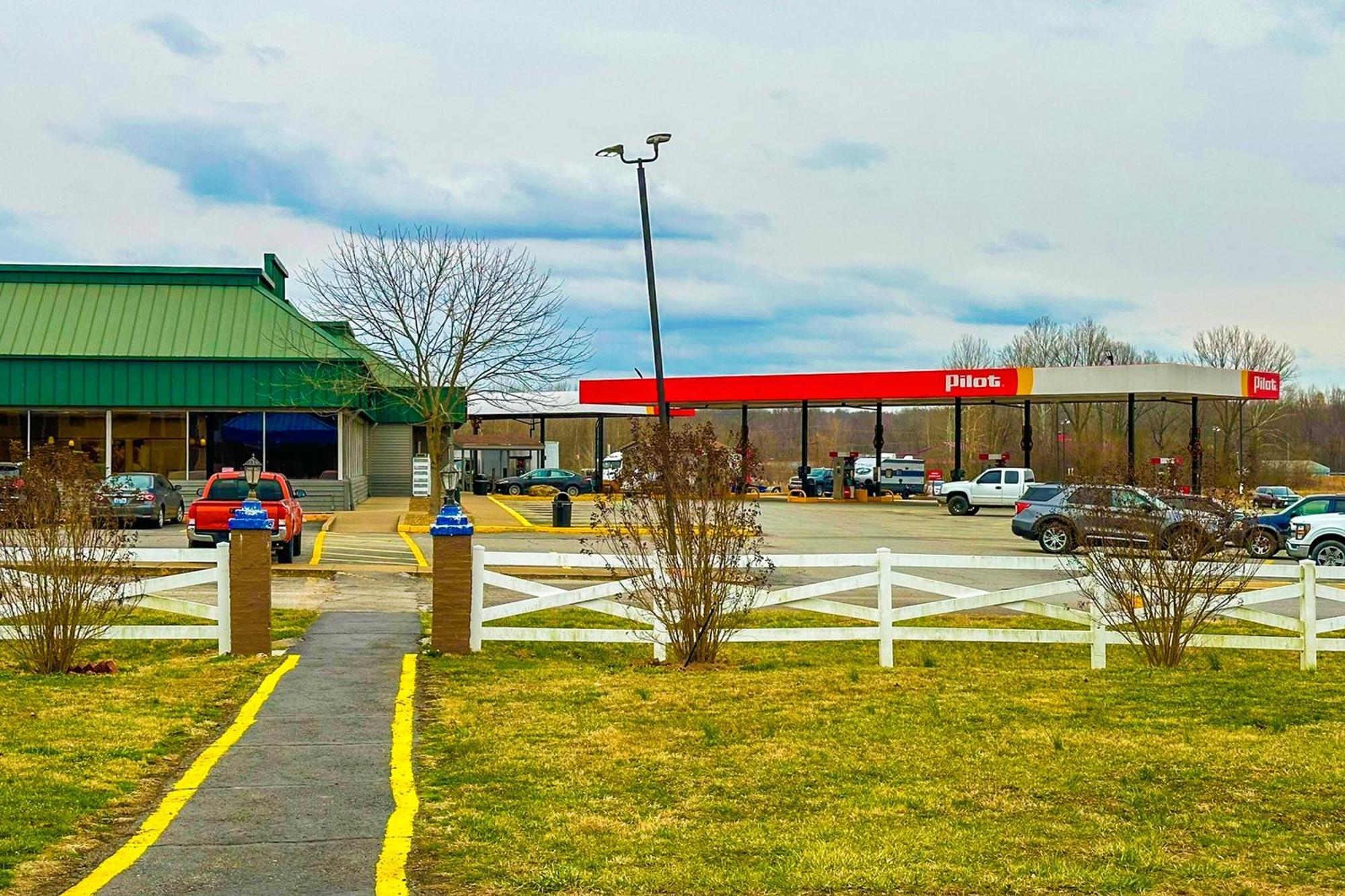 Happy Stay Inn Madisonville I-69 By Oyo 외부 사진